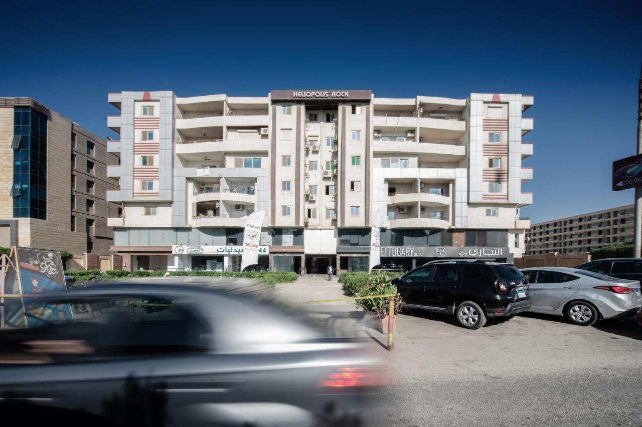 The Terminal 2 - Steps From Nightlife And Airport Appartement